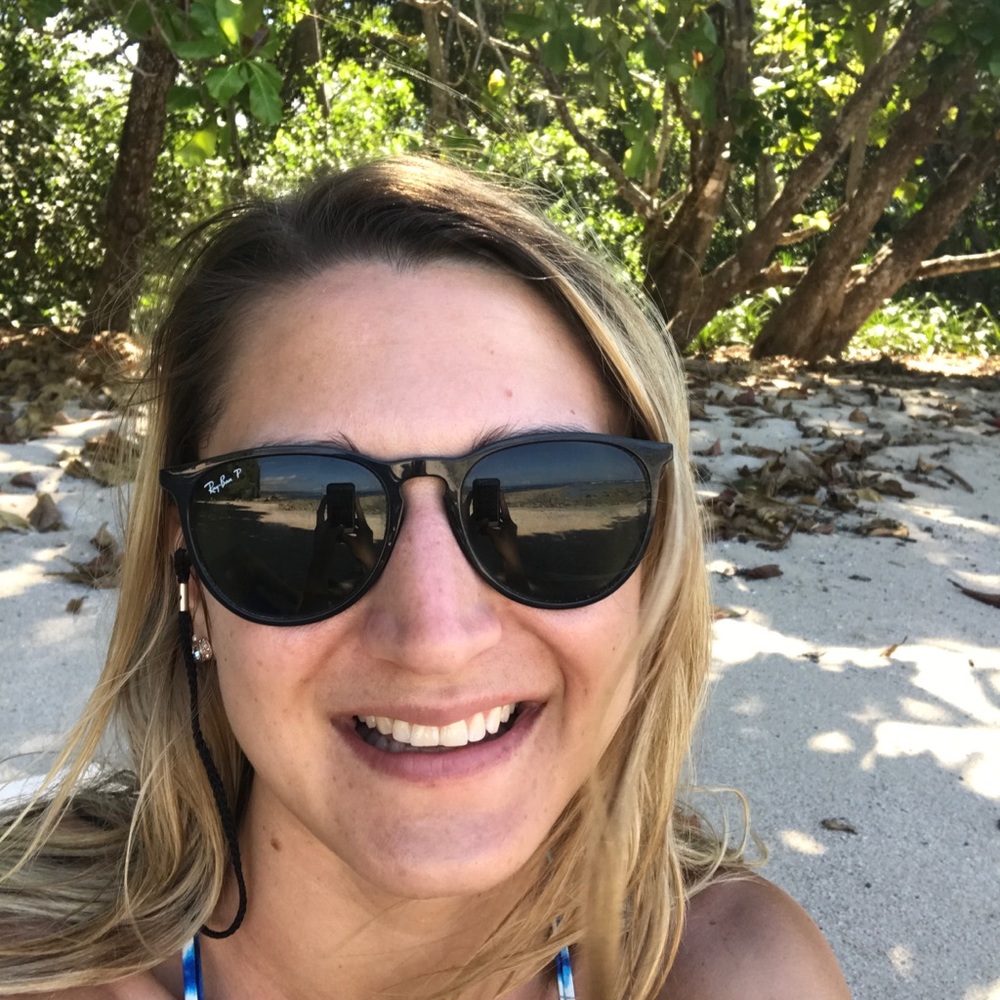 Meet your Posher, Jocelyn